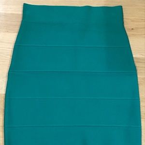 BGBG MaxAzria NWOT bandage skirt